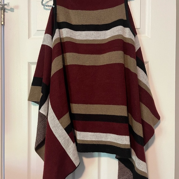 Knit Wool Vest - Picture 2 of 3